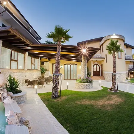 Villa Santa Caterina-2